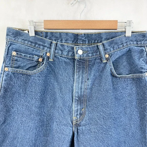 Levis 550 Mens Jeans Size 36x30 Tapered Leg Relaxed Fit Street Classic Preppy - Picture 3 of 16